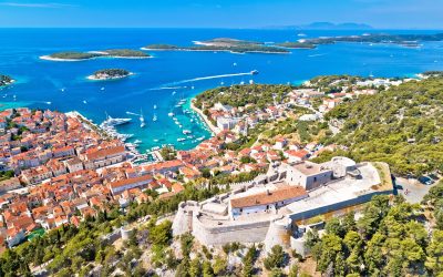 Hvar – gdje Jadran pokazuje svoje najljepše lice
