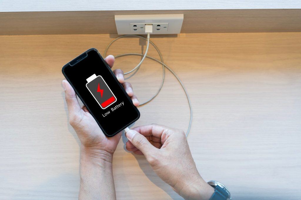 Kako pravilno puniti bateriju da traje duže Kako pravilno puniti bateriju da traje duže